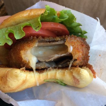 Shake Shack Downtown Brooklyn - Shroom burger - Burgers Near Me - Brooklyn, New York Shake Shack Downtown Brooklyn - Shroom burger - Burgers Near Me - Brooklyn, New York