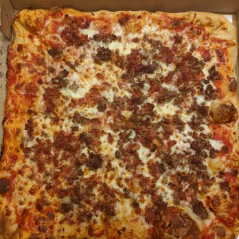1010 Pizza & Grill - Square bacon cheeseburger pizza - Pizza Near Me - Media, Pennsylvania