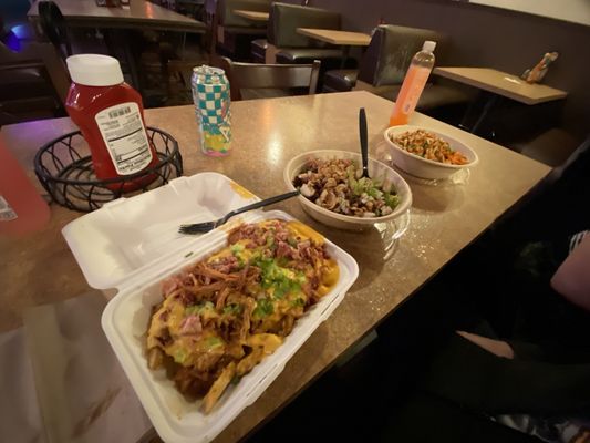 Smokin' Bowls by null