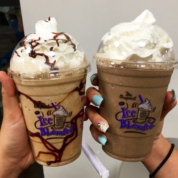 The Coffee Bean & Tea Leaf - White chocolate ice blended with an espresso shot, and cookies and cream ice blended! - Coffee & Tea Near Me - Honolulu, Hawaii