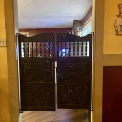 Tower Ridge Inn - Saloon doors!!!