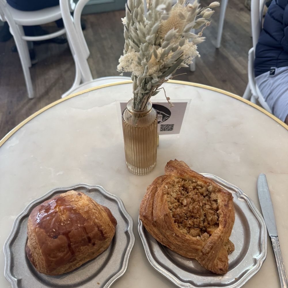 Persephone Bakery - Chocolate croissant & apple pastry - Bakeries Near Me - Jackson, Wyoming Persephone Bakery - Chocolate croissant & apple pastry - Bakeries Near Me - Jackson, Wyoming