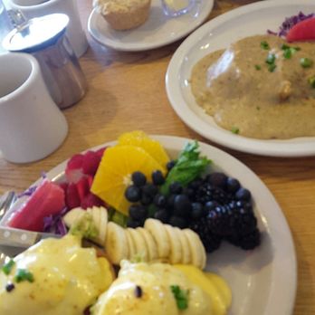 Glo's - Got the Eggs California and side of biscuit and gravy... yep ate it all since it was so worth the wait! - Breakfast & Brunch Near Me - Seattle, Washington Glo's - Got the Eggs California and side of biscuit and gravy... yep ate it all since it was so worth the wait! - Breakfast & Brunch Near Me - Seattle, Washington