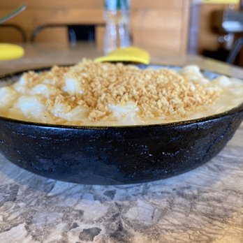 Mac N' Out Macaroni & Cheese - Grandmas Mac which is basic Mac N Cheese - American Near Me - Milford, Connecticut