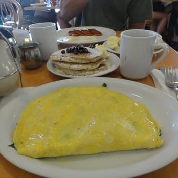 Eggs 'n Things - My omelet - Breakfast & Brunch Near Me - Honolulu, Hawaii