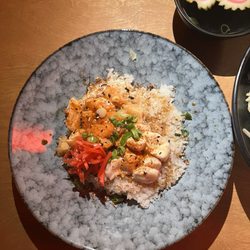 Strings Ramen- Hyde Park - Poke Sashimi Bowl with 2 Toppings - spicy salmon and spicy scallop