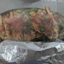 Paraisol Rosel - Sizzling chicken fajitas