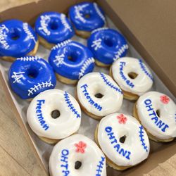 Freshh Donuts - Favorite sport theme