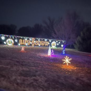 Winter Wonderland - Lights - Arts & Entertainment Near Me - Saint Louis, Missouri Winter Wonderland - Lights - Arts & Entertainment Near Me - Saint Louis, Missouri