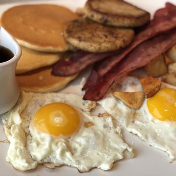 Silver Diner - Lumberjack Breakfast - Diners Near Me - Cherry Hill, New Jersey