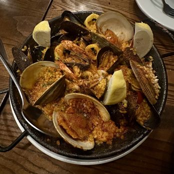 T'ahpas 529 - Paella Alicante - Tapas/Small Plates Near Me - Melrose, Massachusetts