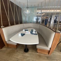 MainSail - One of the cute booths all around the restaurant.