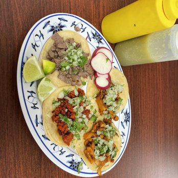 La Chabelita Taqueria - Tacos Near Me - Beaverton, Oregon