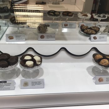 See's Candies - Chocolatiers & Shops Near Me - Brentwood, California See's Candies - Chocolatiers & Shops Near Me - Brentwood, California