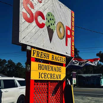 The Scoop - Sign - Ice Cream & Frozen Yogurt Near Me - Holden Beach, North Carolina The Scoop - Sign - Ice Cream & Frozen Yogurt Near Me - Holden Beach, North Carolina