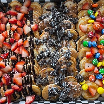 Alonsos Eggscape - a variety of pastries in a basket - Food Trucks Near Me Alonsos Eggscape - a variety of pastries in a basket - Food Trucks Near Me
