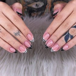 B&T Nails