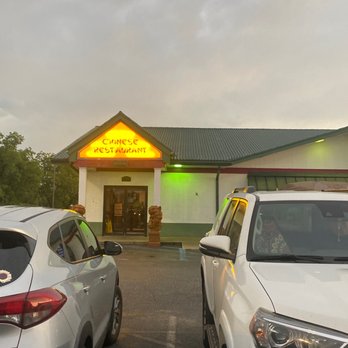 Jade Garden - two cars parked in front of a restaurant - Chinese Near Me - Foley, Alabama Jade Garden - two cars parked in front of a restaurant - Chinese Near Me - Foley, Alabama