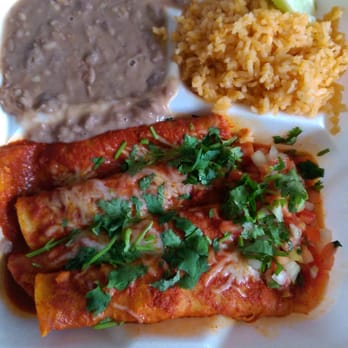 El Sabor de Chihuahua - Chicken Enchiladas - Mexican Near Me - Everett, Washington El Sabor de Chihuahua - Chicken Enchiladas - Mexican Near Me - Everett, Washington