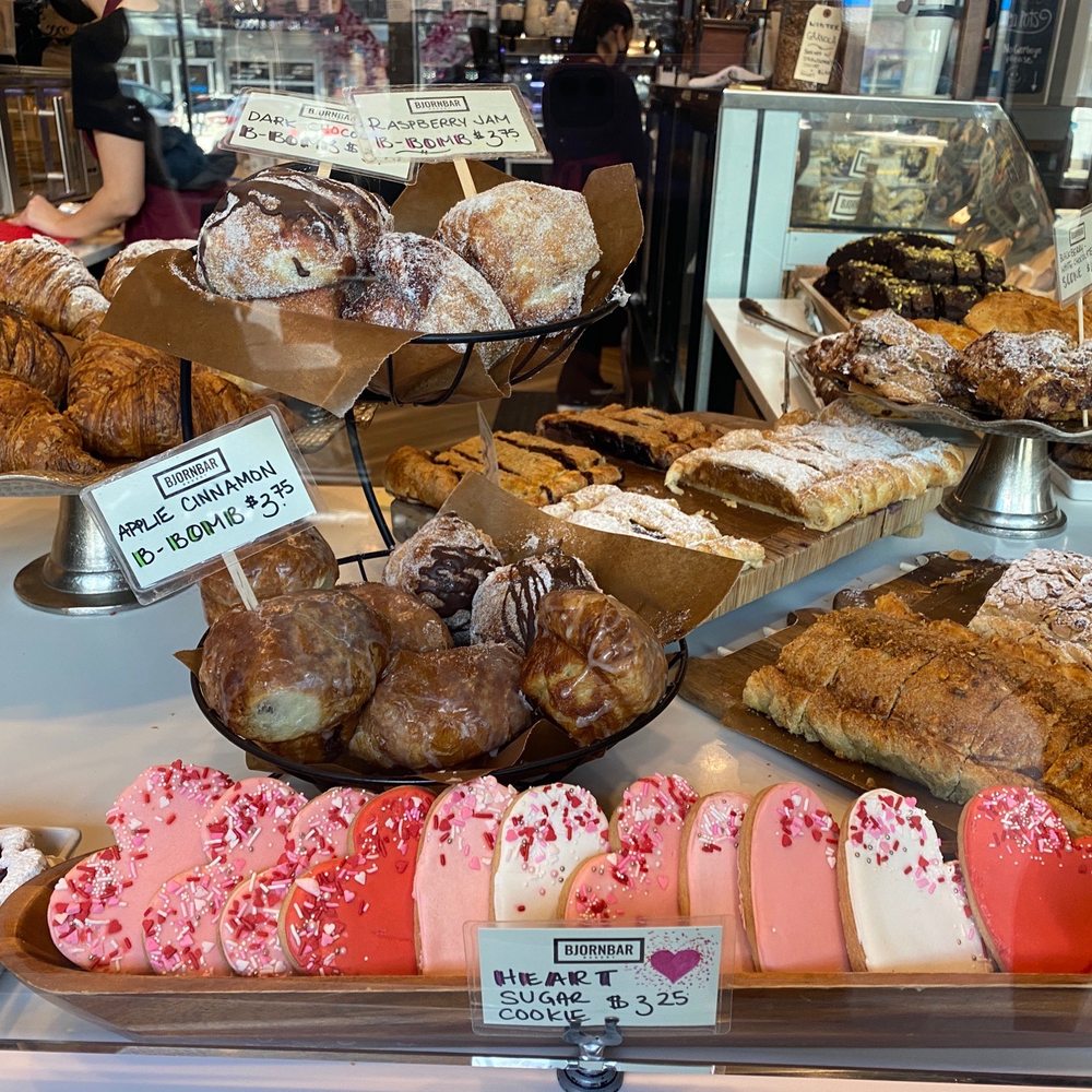 BjornBar Bakery - Pretty hearts. Ready for Valentine's day - Cafes Near Me - North Vancouver, British Columbia BjornBar Bakery - Pretty hearts. Ready for Valentine's day - Cafes Near Me - North Vancouver, British Columbia