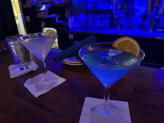 Blue Seafood & Spirits by null
