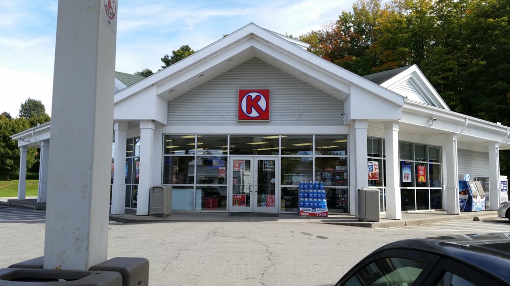 IRVING OIL Updated October 2024 109 Main St, Derby Line, Vermont