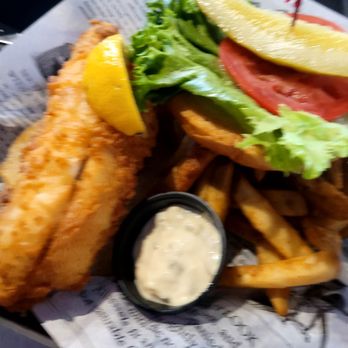 The Deadrise - Fish sandwich - Seafood Near Me - Fort Monroe, Virginia The Deadrise - Fish sandwich - Seafood Near Me - Fort Monroe, Virginia