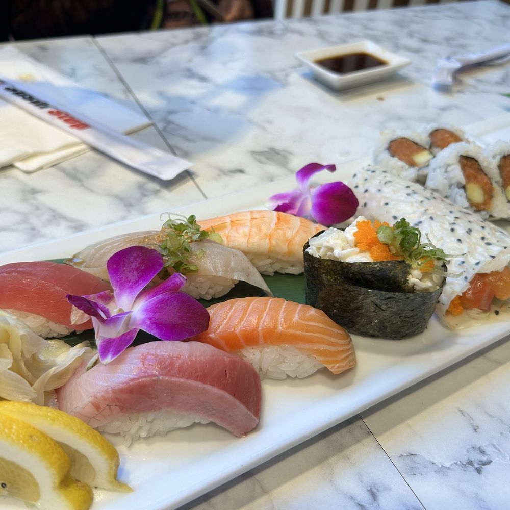 SushiStop - Burbank - Combo - Japanese Near Me - Burbank, California SushiStop - Burbank - Combo - Japanese Near Me - Burbank, California