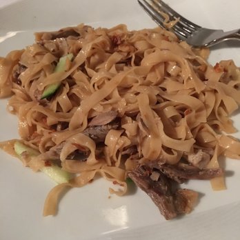 Rangoon Ruby - Garlic Noodles - Asian Fusion Near Me - Palo Alto, California