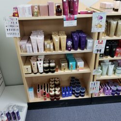 Avon Beauty Center