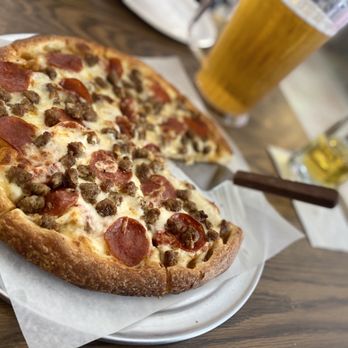 Rocky's New York Pizza - Medium 2 toppings (pepperoni & sausage) - Pizza Near Me - Montclair, California Rocky's New York Pizza - Medium 2 toppings (pepperoni & sausage) - Pizza Near Me - Montclair, California