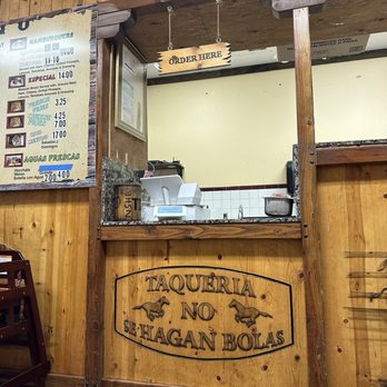 Taqueria No Se Hagan Bolas - Inside - Mexican Near Me - Avon, Colorado Taqueria No Se Hagan Bolas - Inside - Mexican Near Me - Avon, Colorado