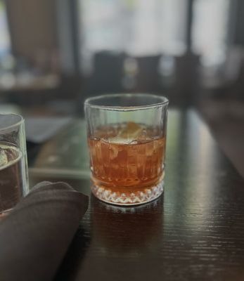 Monarch & Lion, A British Restaurant by null