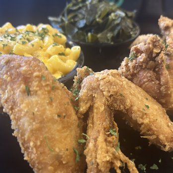Jordyn's Brunch Cafe - Fried chicken, collard greens, and Mac n cheese - Soul Food Near Me - Chicago, Illinois Jordyn's Brunch Cafe - Fried chicken, collard greens, and Mac n cheese - Soul Food Near Me - Chicago, Illinois