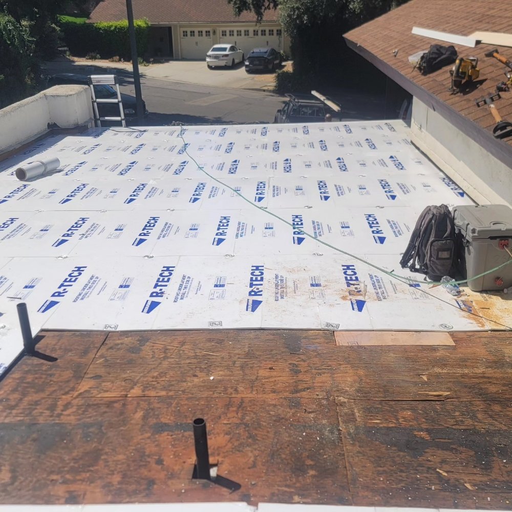 Slide of Jose Roofing Service