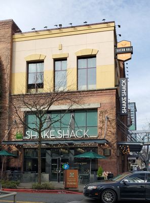 Shake Shack Bellevue Square by null