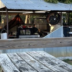 Hambone's Cajun Grill - Outdoor Kitchen