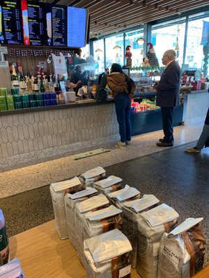 Barnes & Noble by null