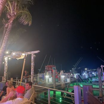 Square Grouper Tiki Bar - Tiki Bars Near Me - Jupiter, Florida