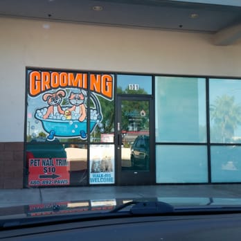 Johnny's Doghouse - Entrance - Pet Groomers Near Me - Tempe, Arizona