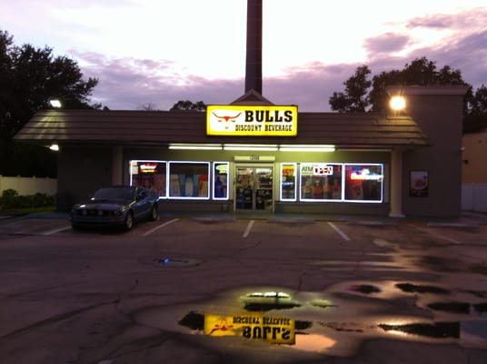 Bull's Discount Beverage
