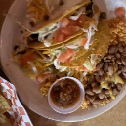 Taco plate, 1 chicken 1 mushroom