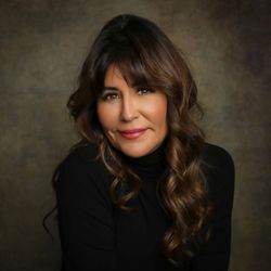 Tina Young - Long Realty
