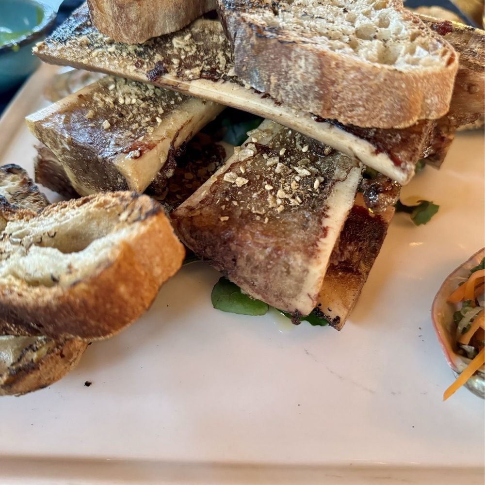Deckman's en el Mogor - Bone marrow - Modern European Near Me - San Antonio de Las Minas, BCN Deckman's en el Mogor - Bone marrow - Modern European Near Me - San Antonio de Las Minas, BCN