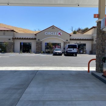 76 Stations - Front of store - Gas Stations Near Me - Santa Clarita, California 76 Stations - Front of store - Gas Stations Near Me - Santa Clarita, California
