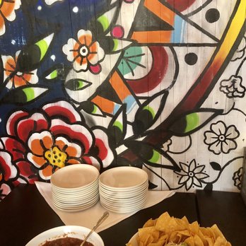 Flores Corte Madera - Excellent salsa and guacamole - Mexican Near Me - Corte Madera, California Flores Corte Madera - Excellent salsa and guacamole - Mexican Near Me - Corte Madera, California