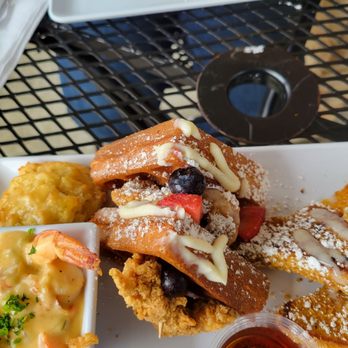 Gochas Breakfast Bar | Cascade - Wine Bars Near Me - Atlanta, Georgia