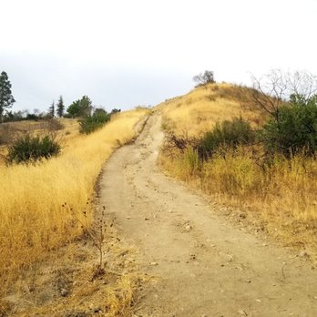 Aliso Canyon Park - Hiking Near Me - Granada Hills, California