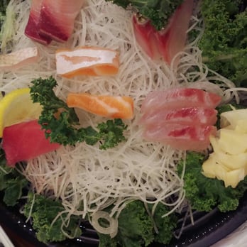 Mansun Sushi - The salmon pieces is so small i can barely pick it up using my chopstick, and the fish next to salmon with skin on smell funny.... - Japanese Near Me - Walnut, California