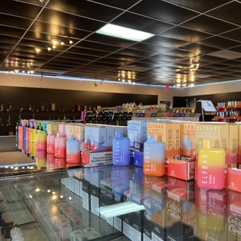 OXFORD SMOKE SHOP TOBACCO OUTLET - CLOSED - Updated June 2026 - 28 Photos -  158 Limestone Rd, Oxford, Pennsylvania - Tobacco Shops - Phone Number